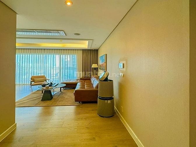 Căn hộ bán tại Xi Riverview Palace Thảo Điền gồm 3 phòng ngủ 145m2