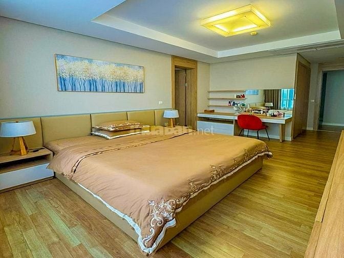 Căn hộ bán tại Xi Riverview Palace Thảo Điền gồm 3 phòng ngủ 145m2