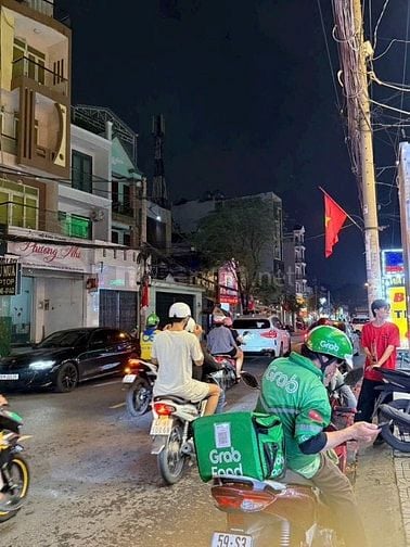 Bán nhà Mặt Tiền Kinh Doanh Đường Sung Bậc Nhất quận Gò Vấp