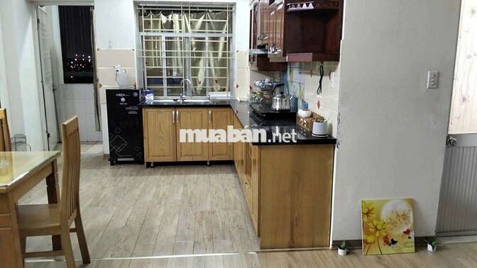 Bán căn hộ 2 ngủ khu đô thị Việt Hưng–Không gian xanh– Giá hơn 4 tỷ! Bán căn hộ 2 ngủ khu đô thị Việt Hưng–Không gian xanh– Giá hơn 4 tỷ!