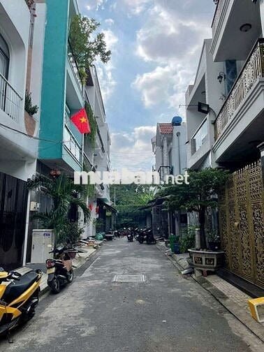 Siêu đẹp 4x15. 1 trệt 2 lầu 3 phòng ngủ 3vc sân thượng