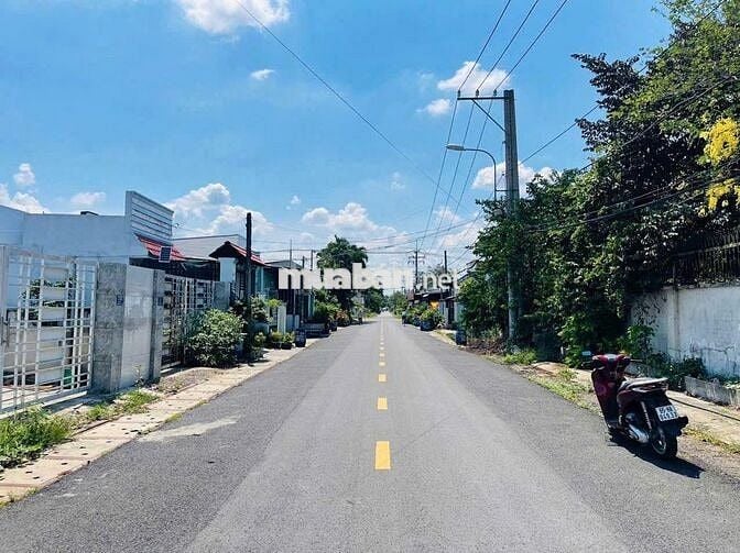 LÔ ĐẤT 173m2 NGAY CHỢ VIỆT KIỀU, XÃ TÂN THÔNG HỘI, CỦ CHI. 630TRIỆU !