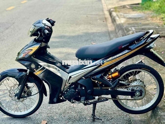 ex 135 up 2010 62sph pô êm đít zin 9c sơn xi new