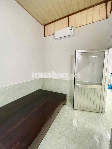 Nhà 2 phòng 2 máy lạnh nẻm Trần Nam Phú