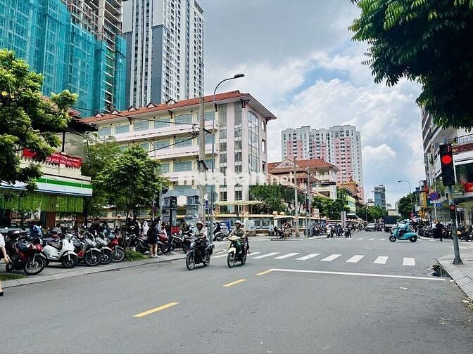 Siêu Hot! MT Nguyễn Khắc Nhu kế bên 3 trường học; DT: 5x21; 2 tầng