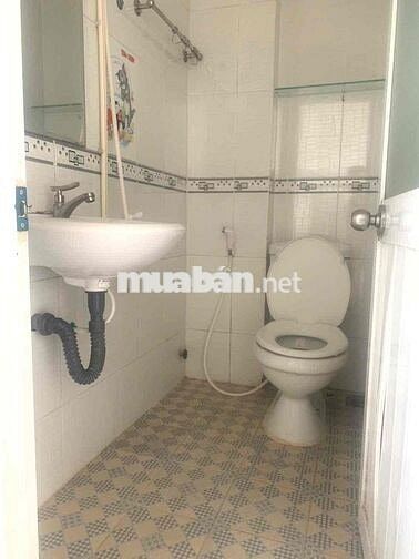 nhà cho thuê nguyên căn 1 trệt 1 lầu giá 6tr/th