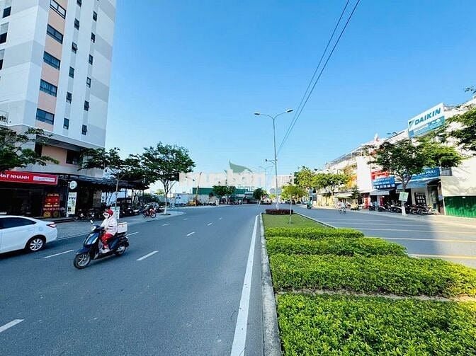 SHOPHOUSE KHU XH1 VCN PHƯỚC LONG GIÁ 25 TRIỆU/ THÁNG