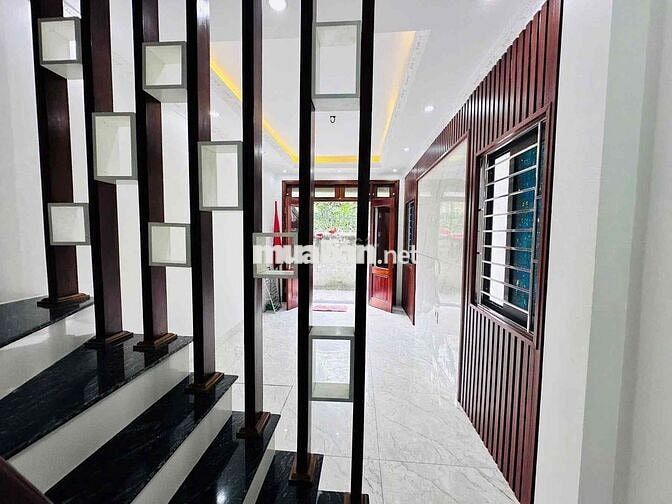 Siêu Phẩm Lô Góc - Ô Tô Đỗ Cửa - 2 Mặt Thoáng - Đầy Đủ Nội Thất