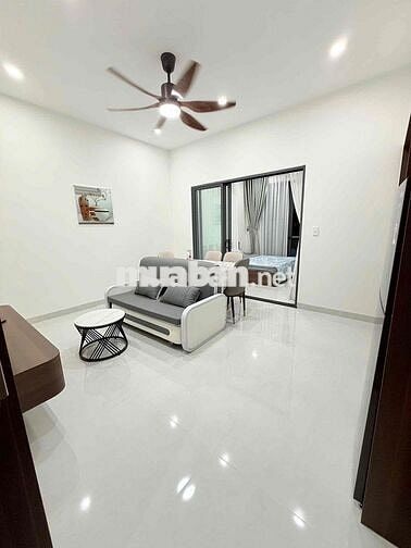 Cho thuê căn hộ 1 phòng ngủ mới keng ngay Khuê Mỹ