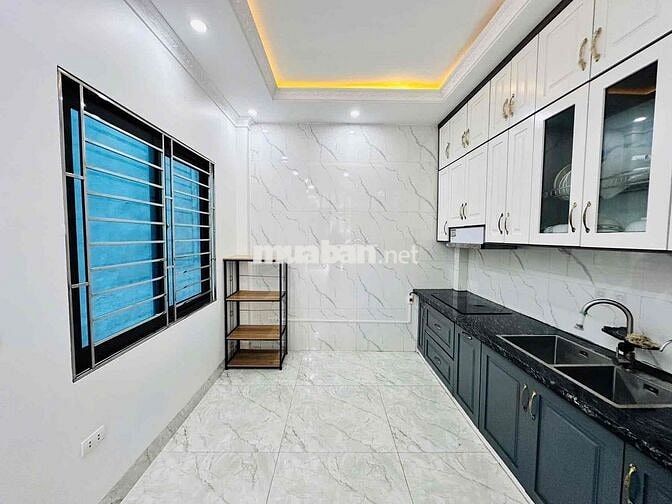 Siêu Phẩm Lô Góc - Ô Tô Đỗ Cửa - 2 Mặt Thoáng - Đầy Đủ Nội Thất