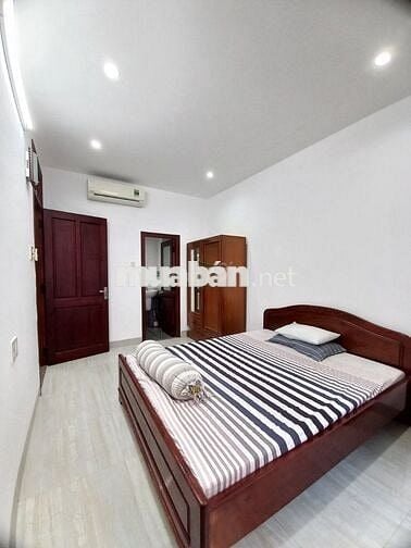 CHO THUÊ NHÀ 4 PHÒNG NGỦ GIÁ 14 TRIỆU KHU PHỐ TÂY