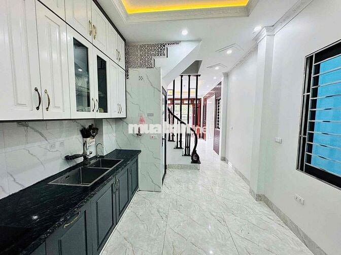 Siêu Phẩm Lô Góc - Ô Tô Đỗ Cửa - 2 Mặt Thoáng - Đầy Đủ Nội Thất