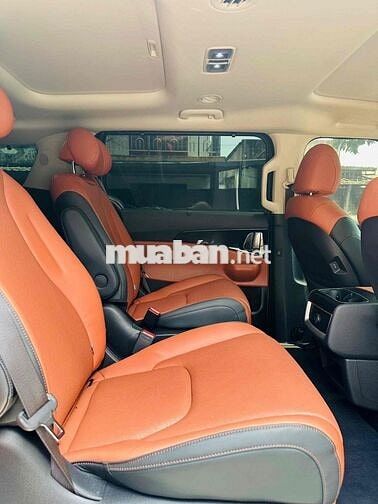 Kia Carnival 2022 Signature 2.2D - 14000 km