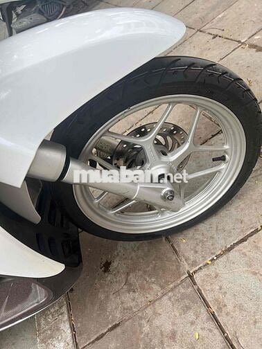 SH mode đi cực ít xe như mới