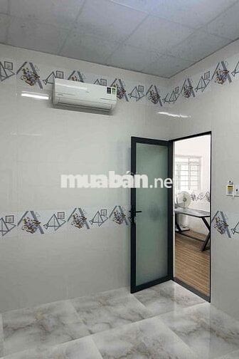 CHO THUÊ NHÀ TRỆT LẦU MỚI 100% MẶT TIỀN HẺM LIÊN TỔ 3-4 NGUYỄN VĂN CỪ