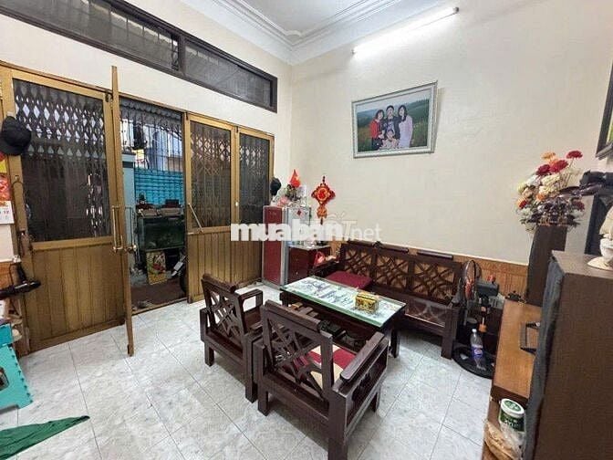 Bán đất Hoàng Ngân, ngõ rộng, sổ vuông, mặt tiền rộng, 100m2 17.5 tỷ