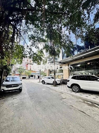 BÁN CHDV 5 TẦNG - DTSD 450M2 HOÀNG DIỆU 2 THỦ ĐỨC -  HẺM XE TẢI