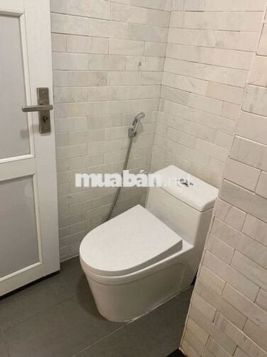 PHÒNG RẤT ĐẸP 40m² ĐIỆN BIÊN PHỦ - NGAY HÀNG XANH - HÌNH THẬT 100%