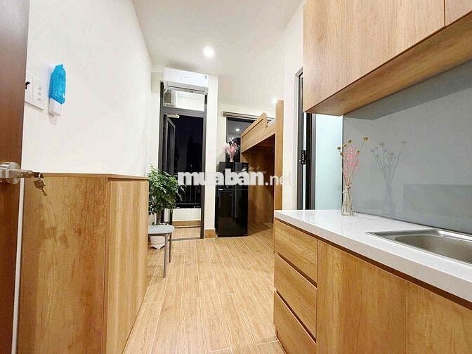 CHO THUÊ CHDV CAO CẤP BALCONY SIÊU THOÁNG NGAY CÔNG VIÊN LÊ THỊ RIÊNG
