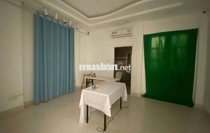 Cho thuê nhà hxh Cộng Hòa, p13, dt. 5x20m 6 lầu. 14pn máy lạnh
