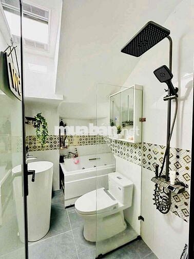BÁN CHDV 5 TẦNG - DTSD 450M2 HOÀNG DIỆU 2 THỦ ĐỨC -  HẺM XE TẢI