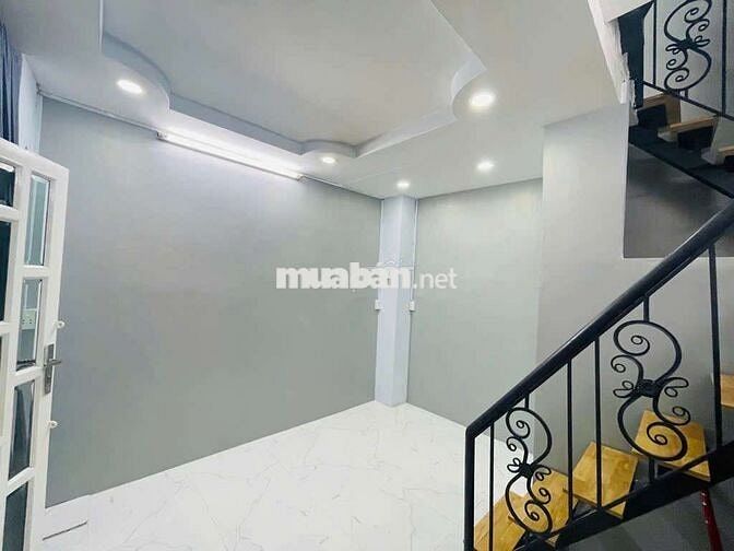 NHÀ 3 TẦNG ĐẸP —THẠCH LAM PHƯỜNG HIỆP TÂN   (4,2m x 4m)