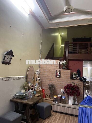 Nhà hẻm 6 m thông, 60 m2 Tây Thạnh, Tân Phú giáp Tân Bình.