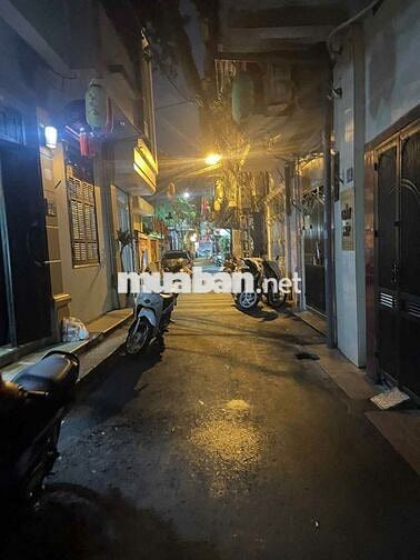 GIÁ 7.8 TỶ! NHÀ NGÔ SĨ LIÊN - ĐỐNG ĐA: 50M², GẦN VĂN MIẾU, OTO 20M!
