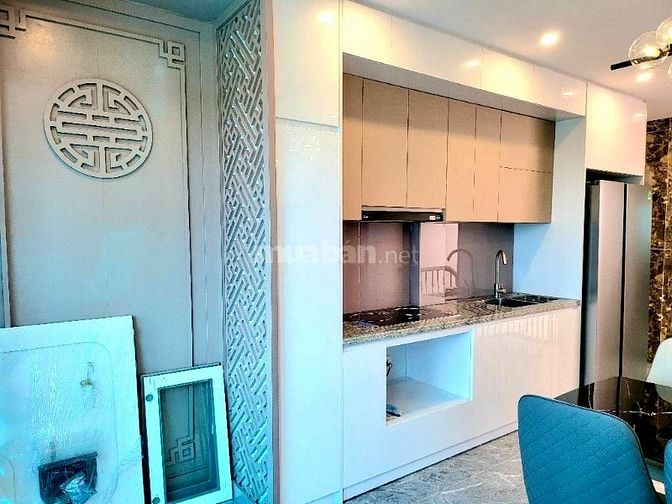 Bán nhà 6 tầng thang máy phố Ngô Xuân Quảng, Full đồ khuôn tiền 8.x 