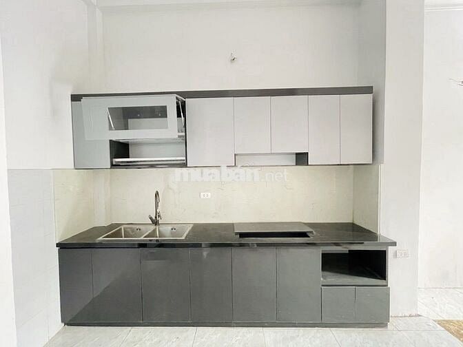 NHÀ PHÚC ĐỒNG - LÔ GÓC - AN NINH TỐT - NGÕ OTO THÔNG - 300M BIG C