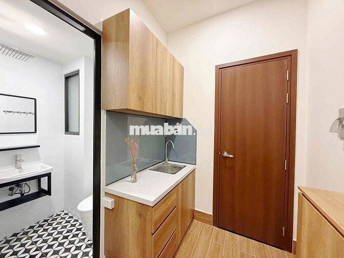 CHO THUÊ CHDV CAO CẤP BALCONY SIÊU THOÁNG NGAY CÔNG VIÊN LÊ THỊ RIÊNG