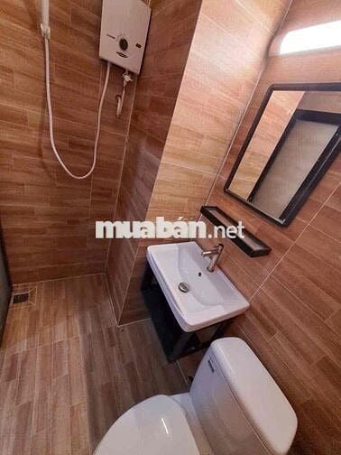 Studio Cửa Sổ Lớn Máy Giặt Riêng ngay Lancaster Nguyễn Trãi Quận 1