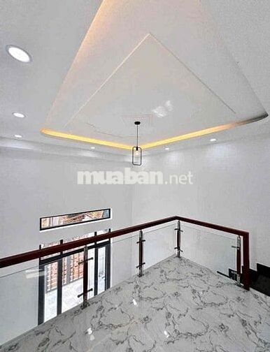 nhà gác lửng mới hoàn thiện, chỉ cần 600tr là nhận nhà