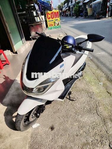 Pcx125 dàn ngoài rất đẹp , máy êm mạnh bán lên đời