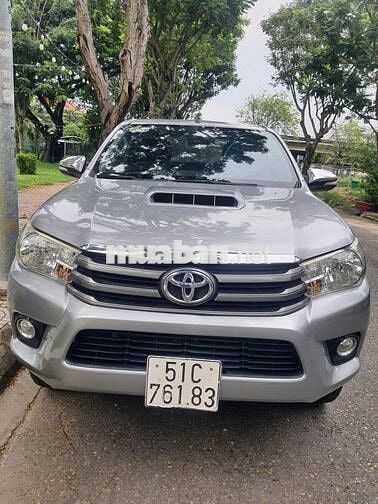 TOYOTA HILUX 4x2 MT – SẢN XUẤT 2016