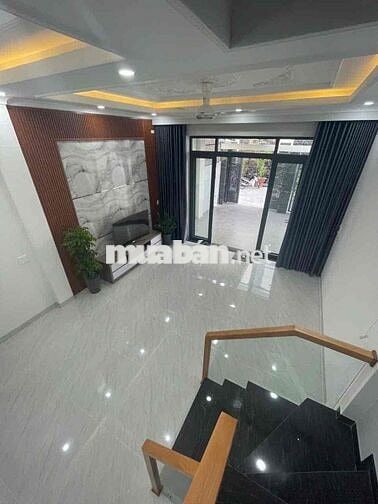 nhà 2lầu 1trệt sổ riêng hoàn công giá rẻ phường hoá an