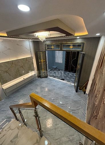 nhà bán căn nhà 4,7x14 gồm 1 trệt 2 lầu 4 phòng thị trấn cần giuộc