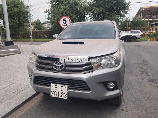 TOYOTA HILUX 4x2 MT – SẢN XUẤT 2016