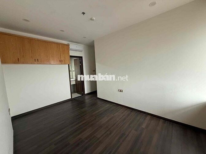 CHO THUÊ CĂN HỘ 2PN2WC Ở KHU CĂN HỘ CAO CẤP, CÁCH Q.1 CHỈ 5' ĐI XE