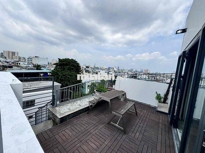 CHO THUÊ PENHOUSE NGUYÊN TẦNG CỰC CHILL