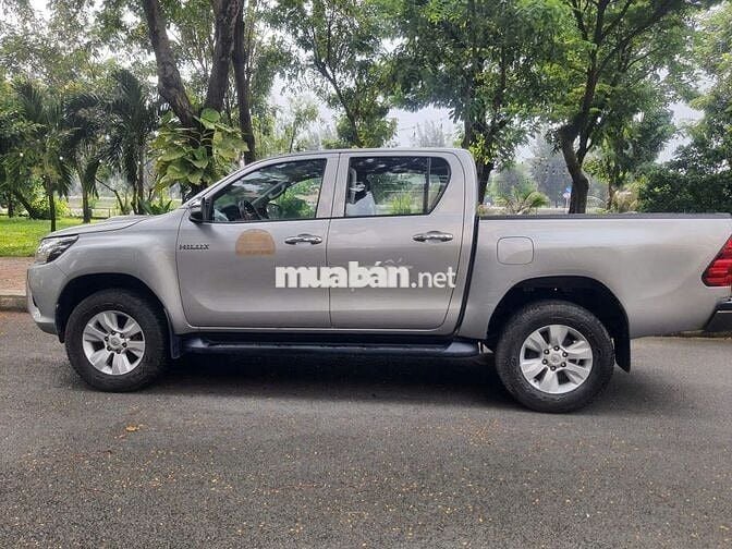 TOYOTA HILUX 4x2 MT – SẢN XUẤT 2016