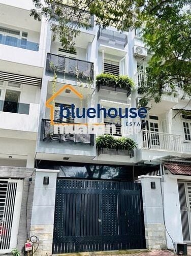 NHÀ ĐƯỜNG NGUYỄN MINH HOÀNG KHU K300 DT: 5X19M TRỆT 3 LẦU CHO THUÊ