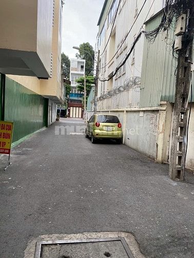 Bán nhà HXH Đào Duy Anh, P.9, Q. PN, DT 4,5x13m. Trệt 3L Giá 12tỷ