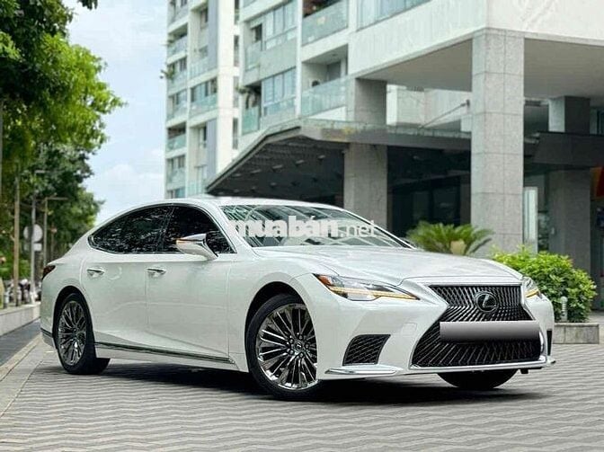 Cần Bán chiếc Lexus LS500 sx2023 like new