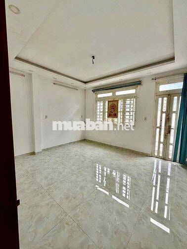 nhà cho thuê nguyên căn đường số 16 - 3PN - HXH - giá 9tr