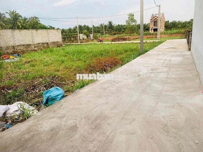Đất nền thổ cư đường ô tô 7 chỗ cách HL90A 20m thuộc Mỹ Hưng, Mỹ Phong