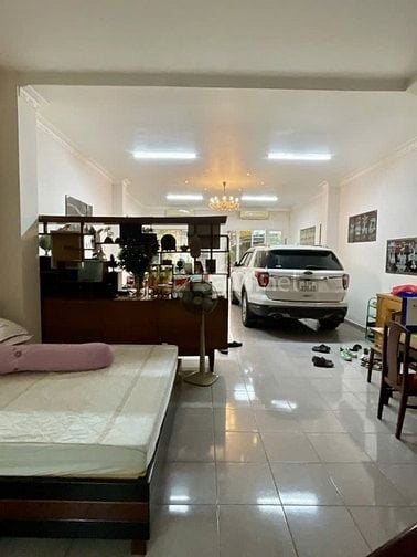 Bán nhà Cộng Hoà, Etown 6x15m, hẻm 12m, cách mặt tiền 30m