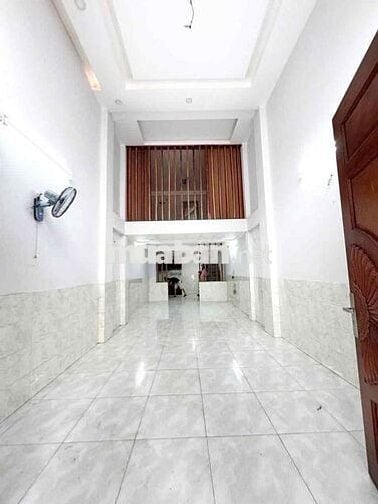 Nhà Đẹp 4x16m Lửng + 2Lầu ST (4PN 3WC) Hẻm 5m Thông. Gần Chợ Bình Long
