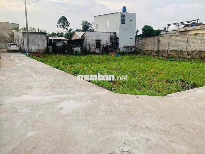 Đất nền thổ cư đường ô tô 7 chỗ cách HL90A 20m thuộc Mỹ Hưng, Mỹ Phong