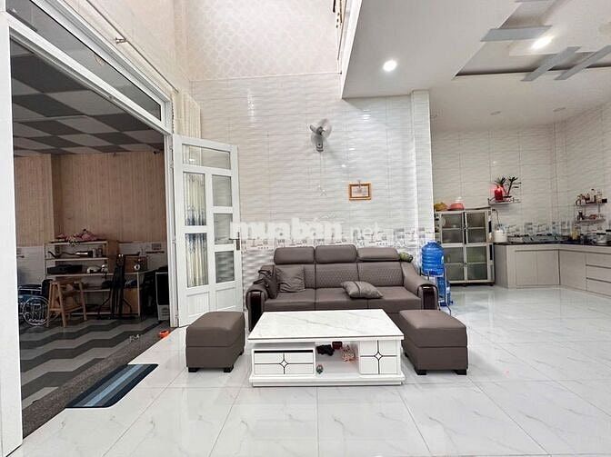Nhà Phường Trung An cách ĐH95 - Nguyễn Công Bình chỉ vài bước chân